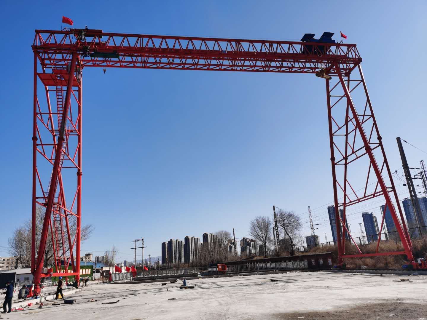 浙江省嘉興市平望縣乍浦鎮(zhèn)，乍浦經(jīng)濟(jì)開(kāi)發(fā)區(qū)，平海路，中建港務(wù)建設(shè)有限公司乍浦港E區(qū)4號(hào)泊位工程項(xiàng)目部